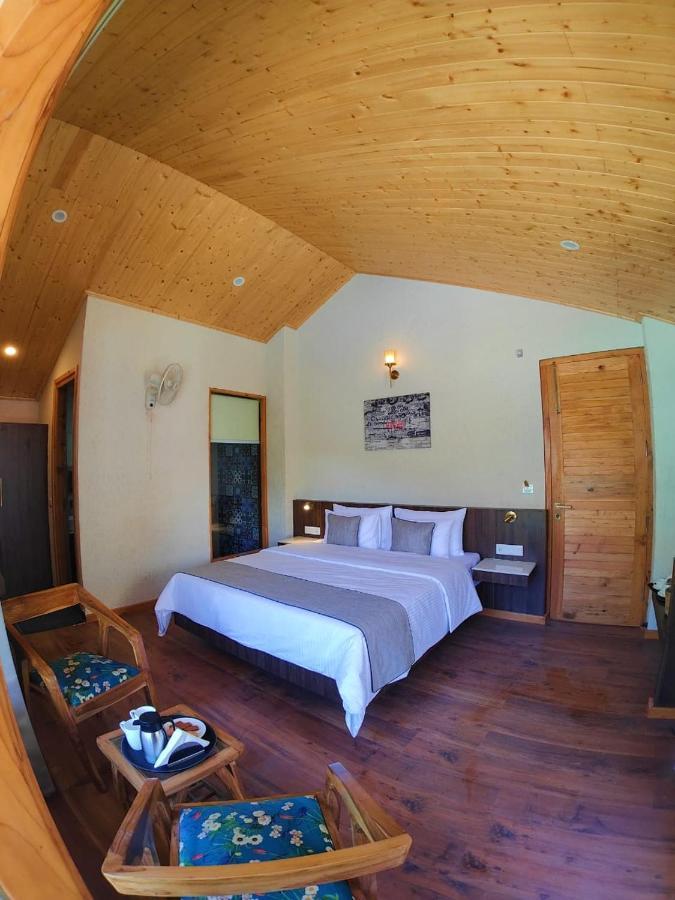 Yaato Retreat Hotel Manāli Kültér fotó